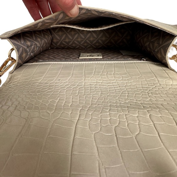 CXL Christian Lacroix Handbag Cream Crocodile Embossed Rectangle Crossbody $88 - Picture 6 of 6
